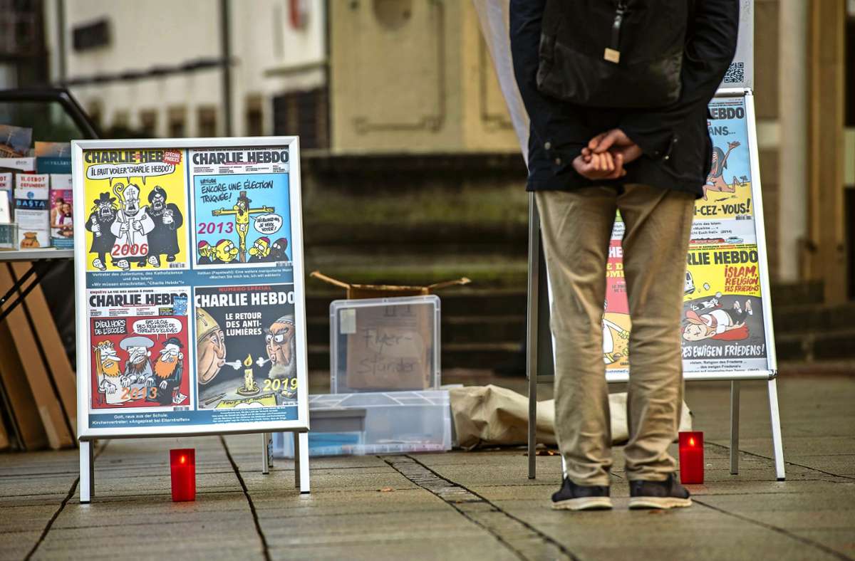 Kundgebung in Stuttgart: Gedenken an Charlie-Hebdo-Attentat