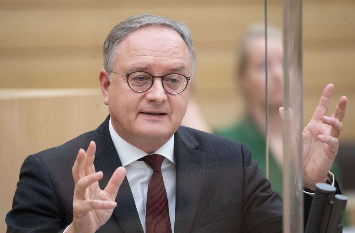 Einstimmig bestätigt: Andreas Stoch bleibt SPD-Fraktionsvorsitzender