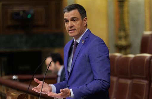 Spaniens Regierungschef Pedro Sánchez warnt vor einer Beteiligung der Rechten an der Regierung. Foto: dpa/Eduardo Parra
