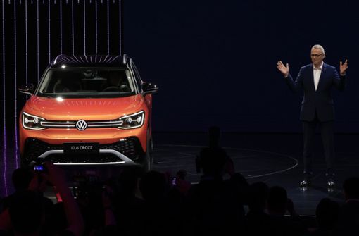 Nach einem langsamen Start haben deutsche Autobauer nach Einschätzung von Experten bei der Elektromobilität in China rasch aufgeholt. Foto: dpa/Ng Han Guan
