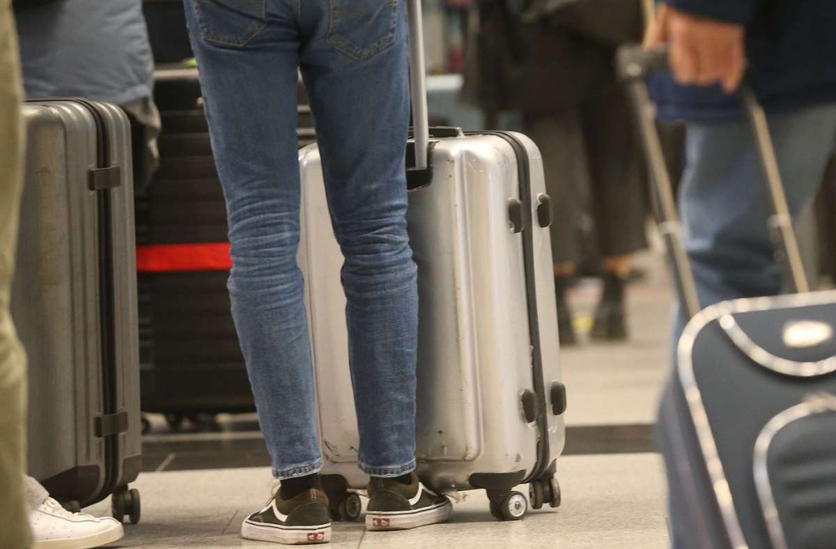 Ein Jahr nach Corona-Rückholaktion: Tausende Rechnungen von Passagieren immer noch offen