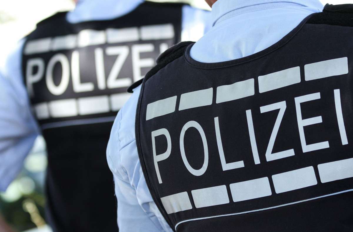 Vorfall in Stuttgart: Mann fasst 16-Jähriger an den Po – Polizei nimmt 32-Jährigen fest