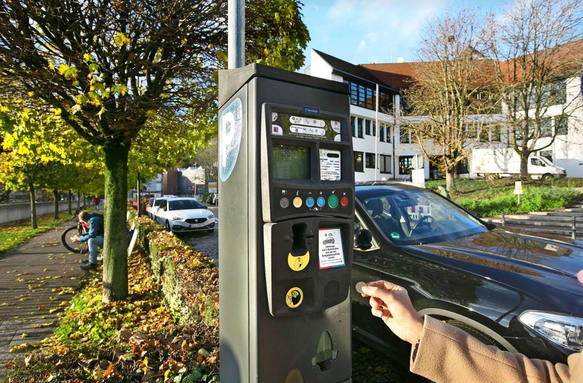 Parken wird in Esslingen deutlich teurer. Foto: Ines Rudel