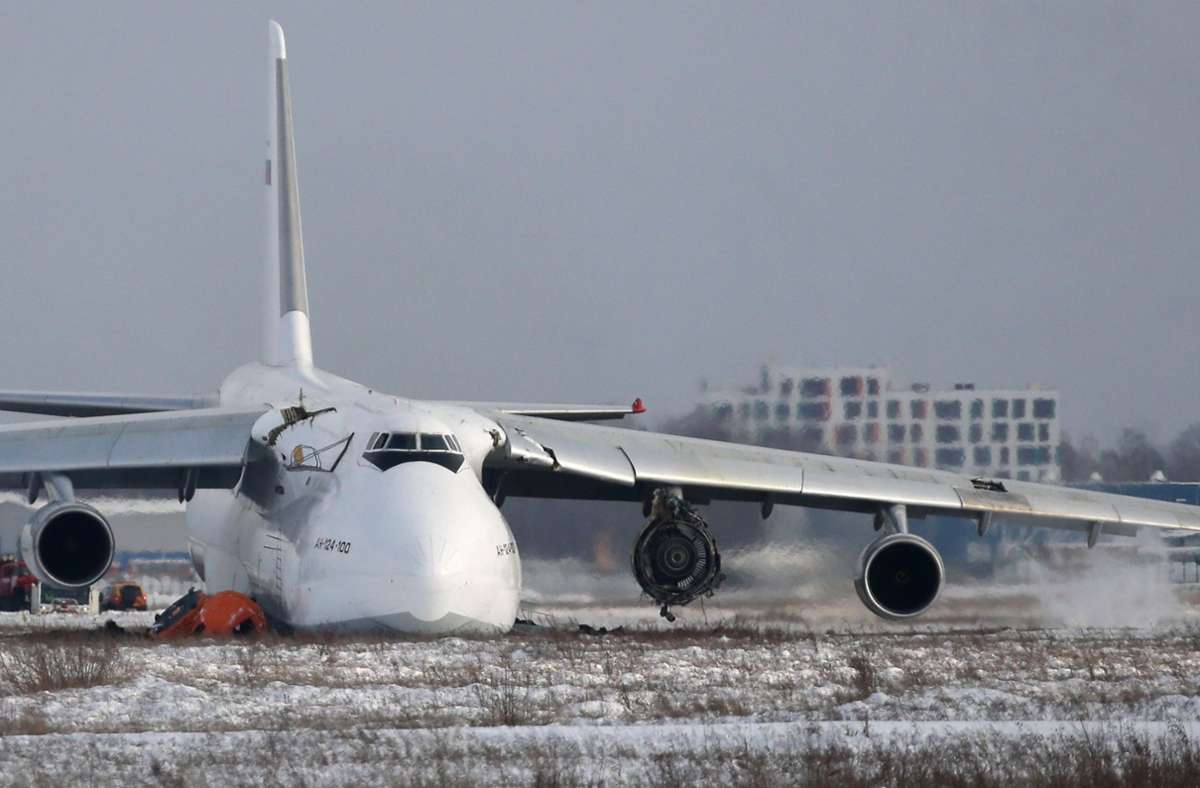 Bruchlandung  in Sibirien: Pilot rettet Crew das Leben