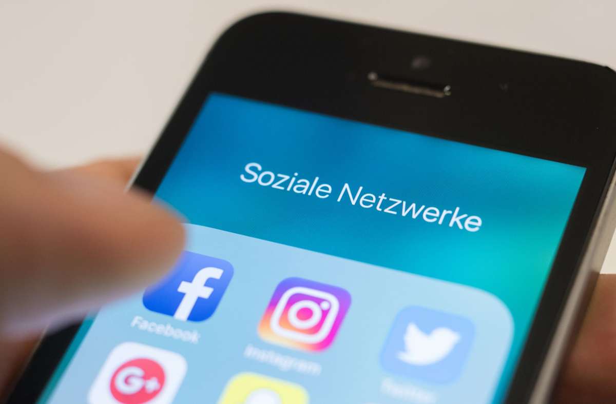 Soziale Netzwerke wie Facebook oder Twitter stehen immer wieder in der Kritik – aus Datenschutzgründen. Foto: dpa/Robert Günther