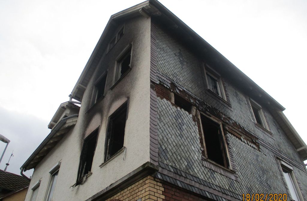 Brand in Esslingen: Wohnheim in Plochinger Straße unbewohnbar