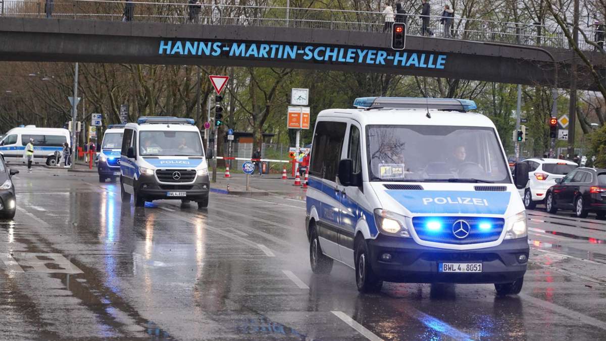 VfB-Spiel und Wasen-Finale: Polizei warnt vor Verkehrsinfarkt in Bad Cannstatt