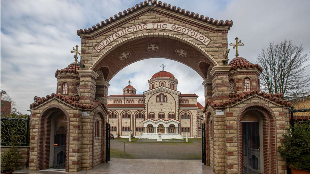 Glaube in Esslingen: Die griechisch-orthodoxe Gemeinde präsentiert ihre Kirche