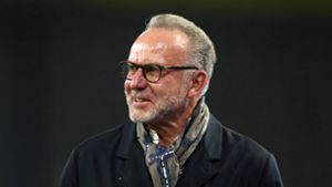 Boss des FC Bayern München kritisiert Entwicklung von Profi-Gehältern