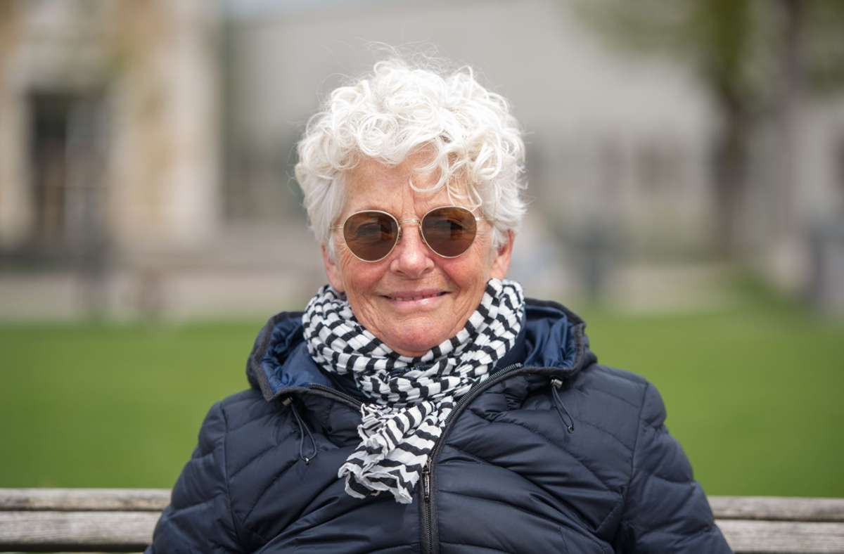 Ute Mößner, 65, aus Stuttgart: „Mir sind vor allem Theater, Kino und Konzerte sehr wichtig. Jazz mag ich am liebsten. Zurzeit fehlen Kunst und Kultur mir sehr, vor allem das Erleben gemeinsam mit anderen und sich hinterher darüber auszutauschen.“