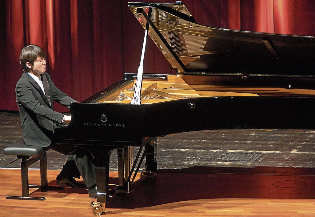 ESSLINGEN:  Der Pianist Seong-Jin Cho präsentiert beim vierten Meisterkonzert im Neckar Forum seine herausragende Technik: Klavierklänge wie von einem anderen Stern
