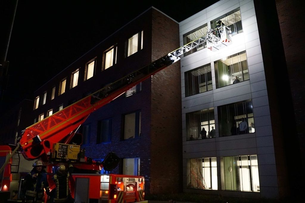 Mit Video und Bildergalerie: Festnahme nach Brand in Kirchheimer Krankenhaus