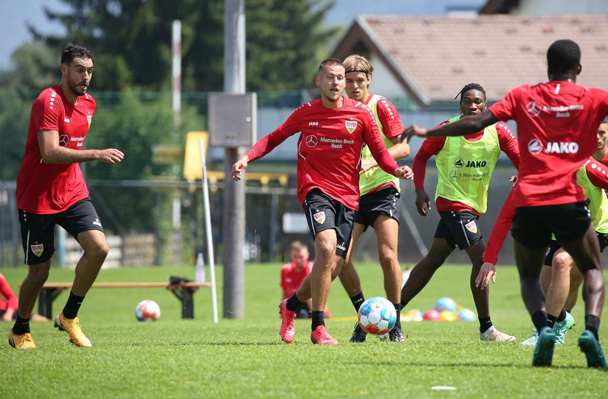 VfB Stuttgart im Trainingslager: Training bei Kaiserwetter in Kitzbühel
