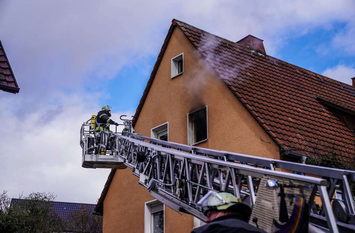 Brand in Altbach: 32-jähriger Bewohner dem Haftrichter vorgeführt