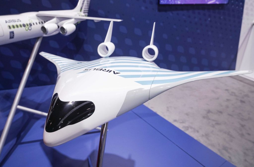 Luftfahrtmesse in Singapur: Airbus stellt kraftstoffsparendes Flugzeug-Modell vor