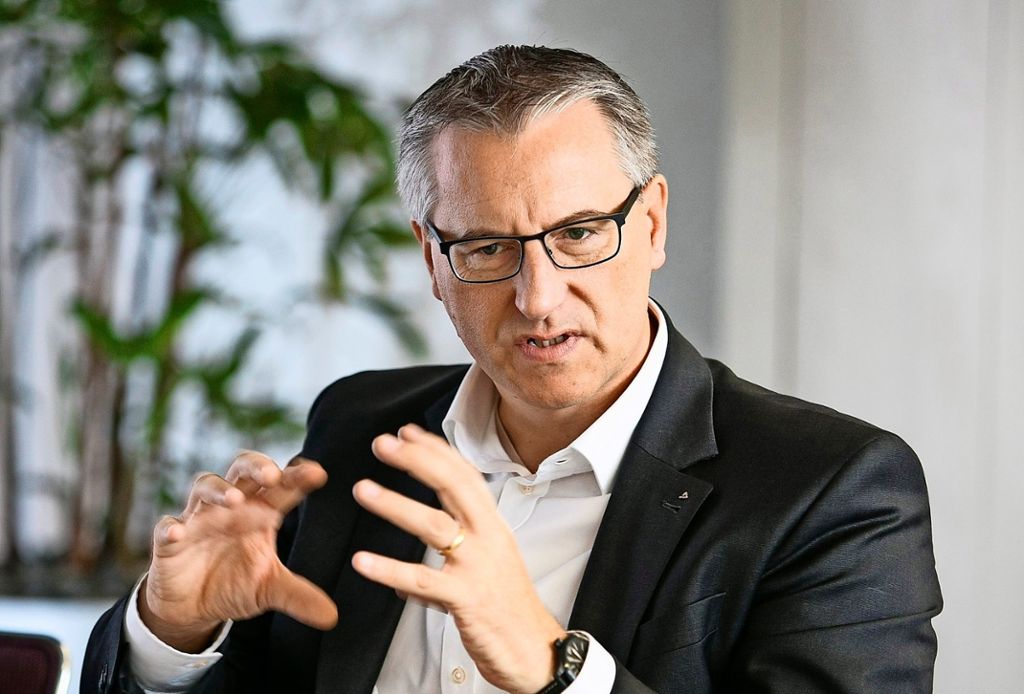 Stefan Kölbl über Querdenker und Sicherheit: Dekra-Vorstandsvorsitzender im EZ-Interview