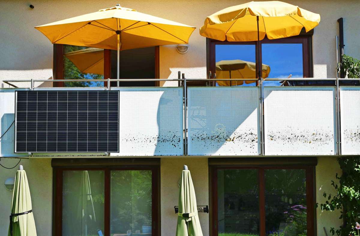 Energiewende in Filderstadt: Stadt verschenkt Solaranlagen für den Balkon
