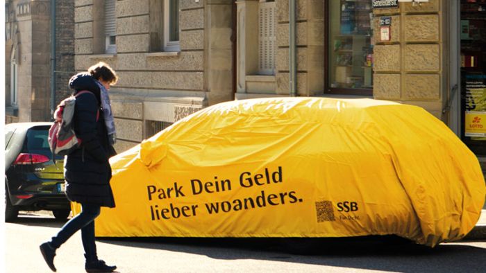 Oettinger nennt   eingepackte Autos „widerwärtig“