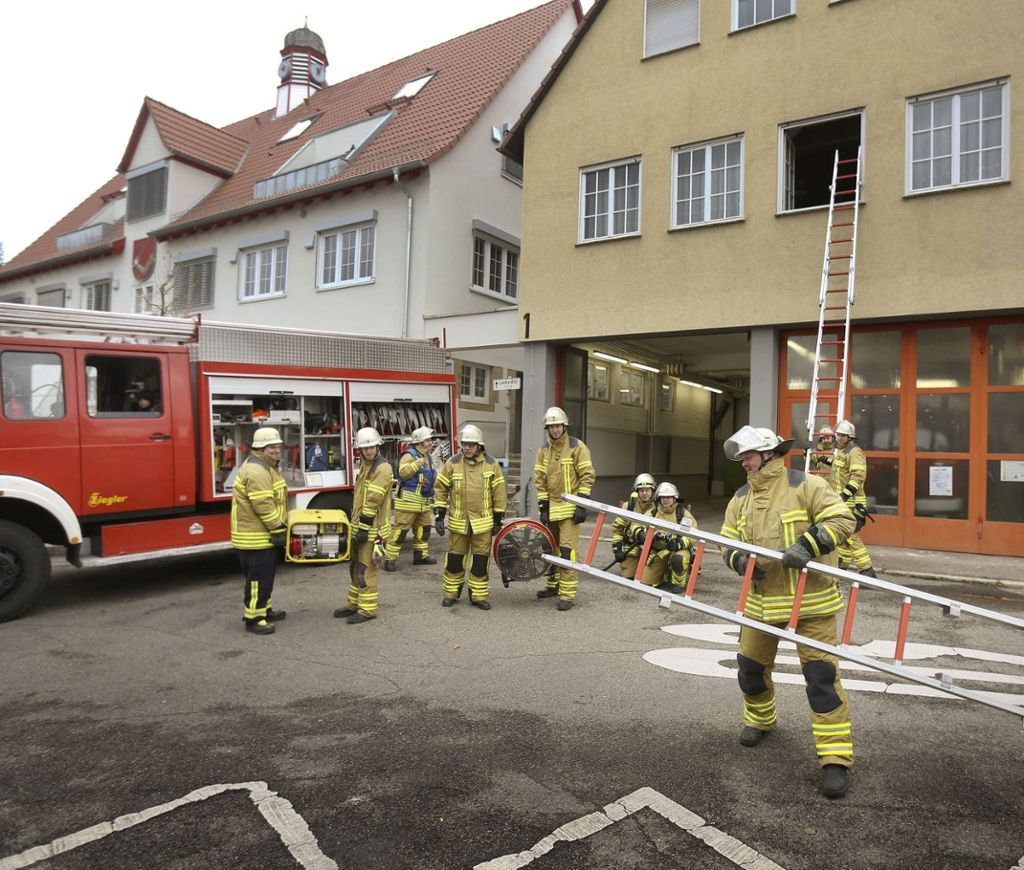 Personalnot gefährdet Einsatzzeiten in ES-Zell: Bei der Feuerwehr brennt´s