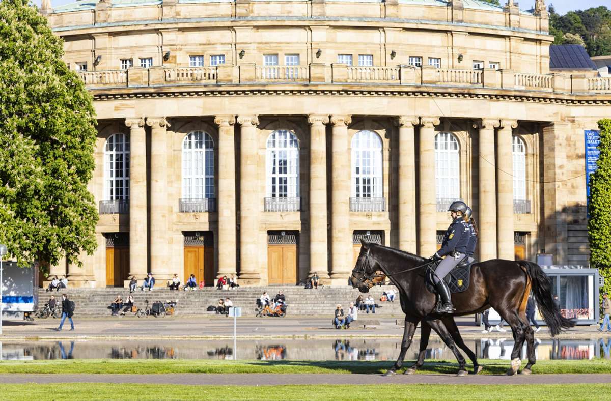 Corona-Kontrollen in Baden-Württemberg: Polizei stellt 5500 Ordnungswidrigkeiten an drei Tagen fest