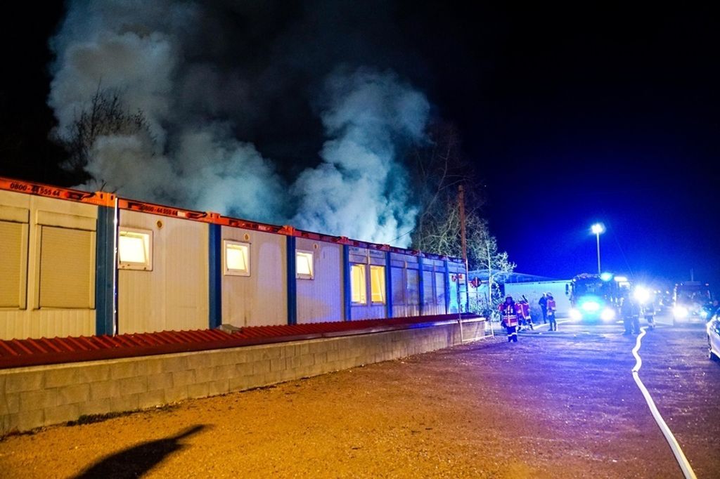 24.02.2017 In der Nacht zum Samstag hat es in einer Asylbewerberunterkunft in Wernau gebrannt.