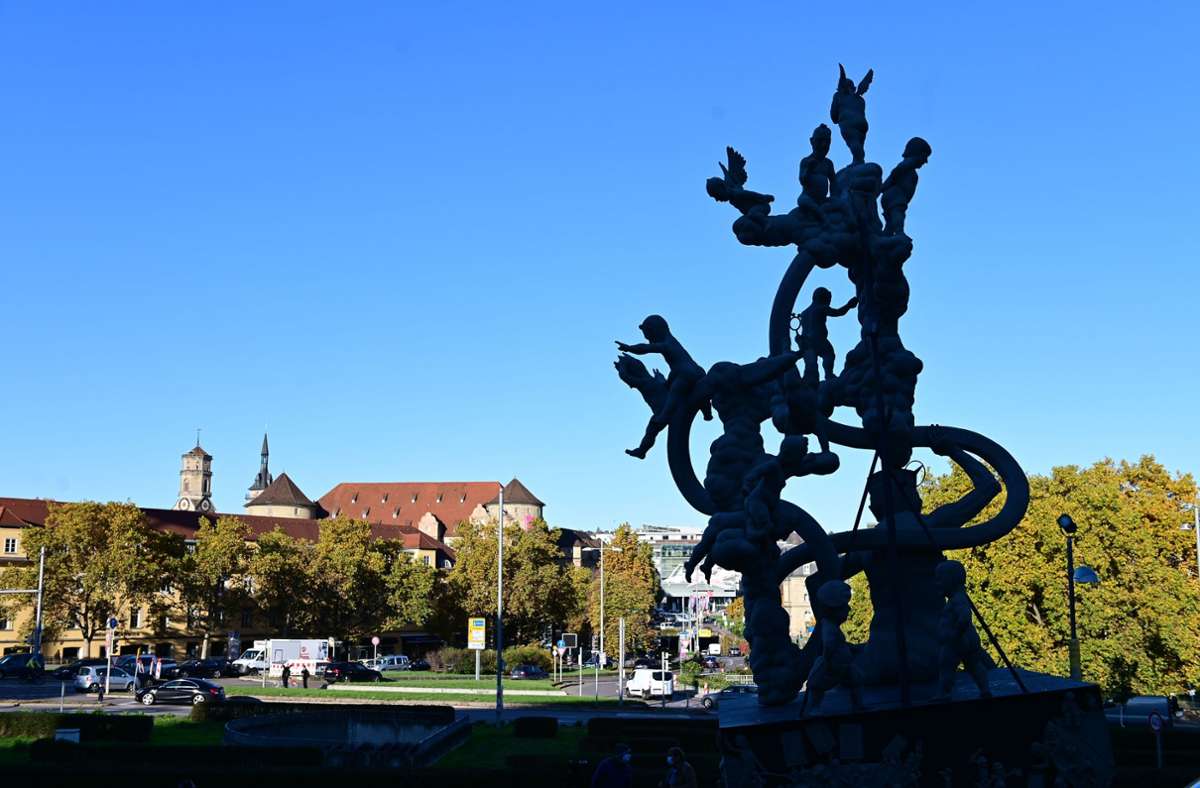 Kolumne zu S 21-Denkmal von Peter Lenk: Streit um   Satire-Skulptur  steht vor dem Finale