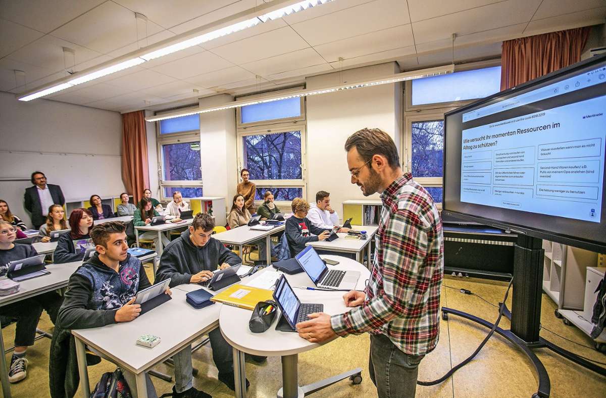 Radikal digital ist der Kurs an der Gemeinschaftsschule Innenstadt. Foto: Roberto Bulgrin