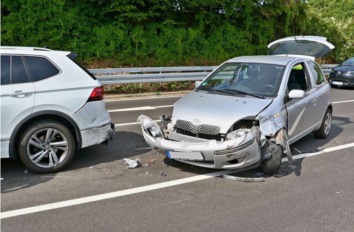 Unfall bei Möglingen: Bremsmanöver zu spät bemerkt